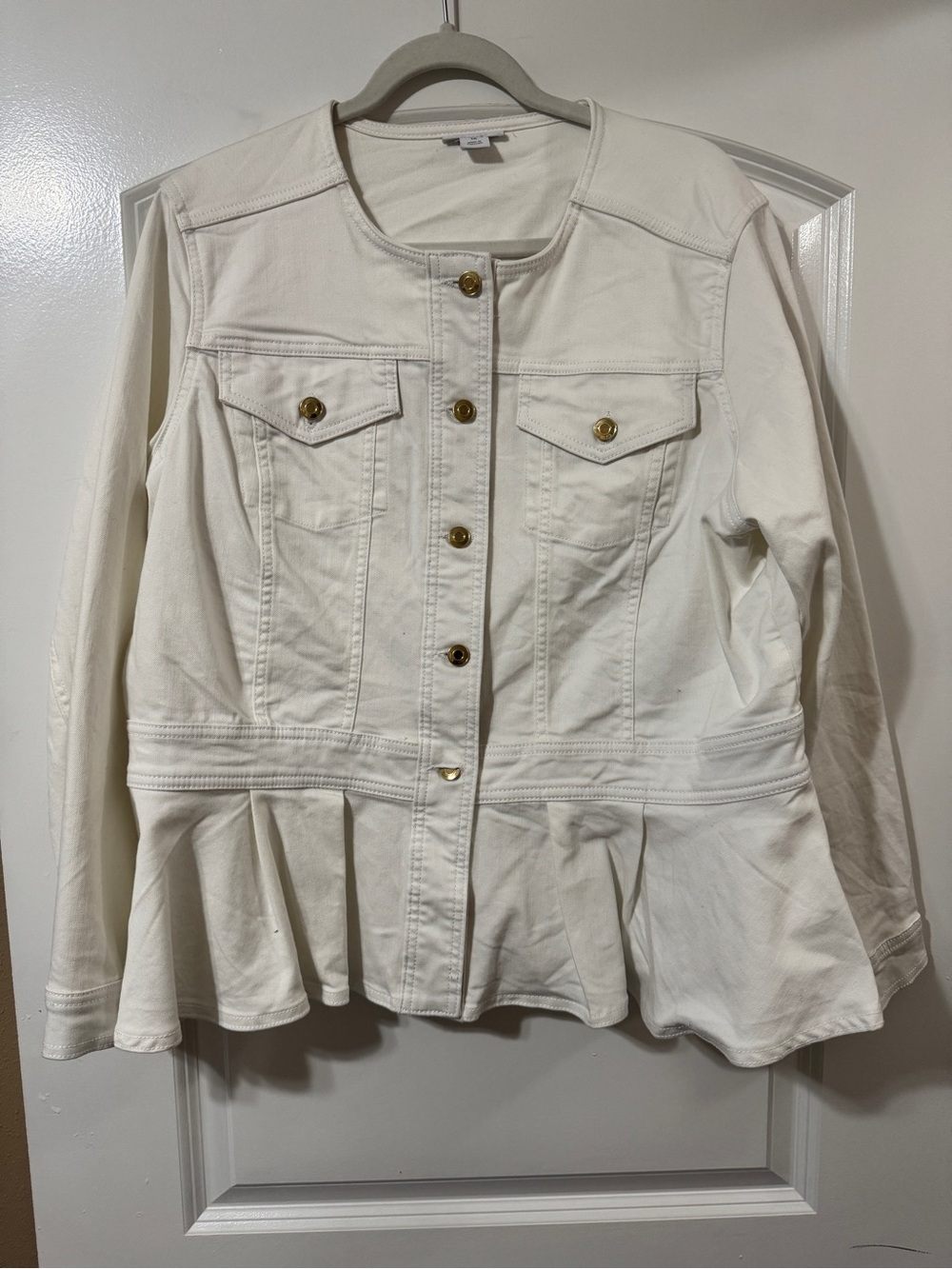Liz Claiborne Off-white Jacket